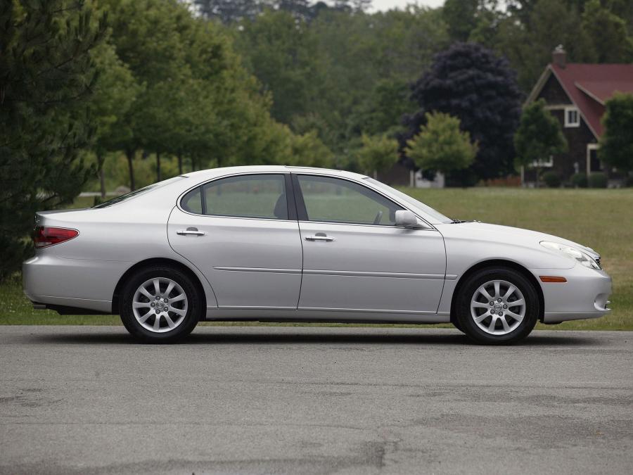  Lexus ES330 2004 года  (фото 16 из 16)